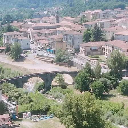 Tuscany, Pontremoli, Italy Swallows Court Lovely Home Sleeps 2 To 4 People Exterior foto