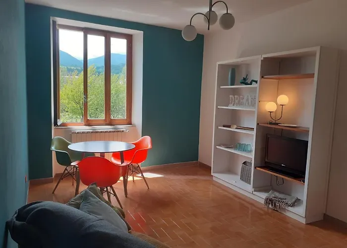 Tuscany, Pontremoli, Italy Swallows Court Lovely Home Sleeps 2 To 4 People